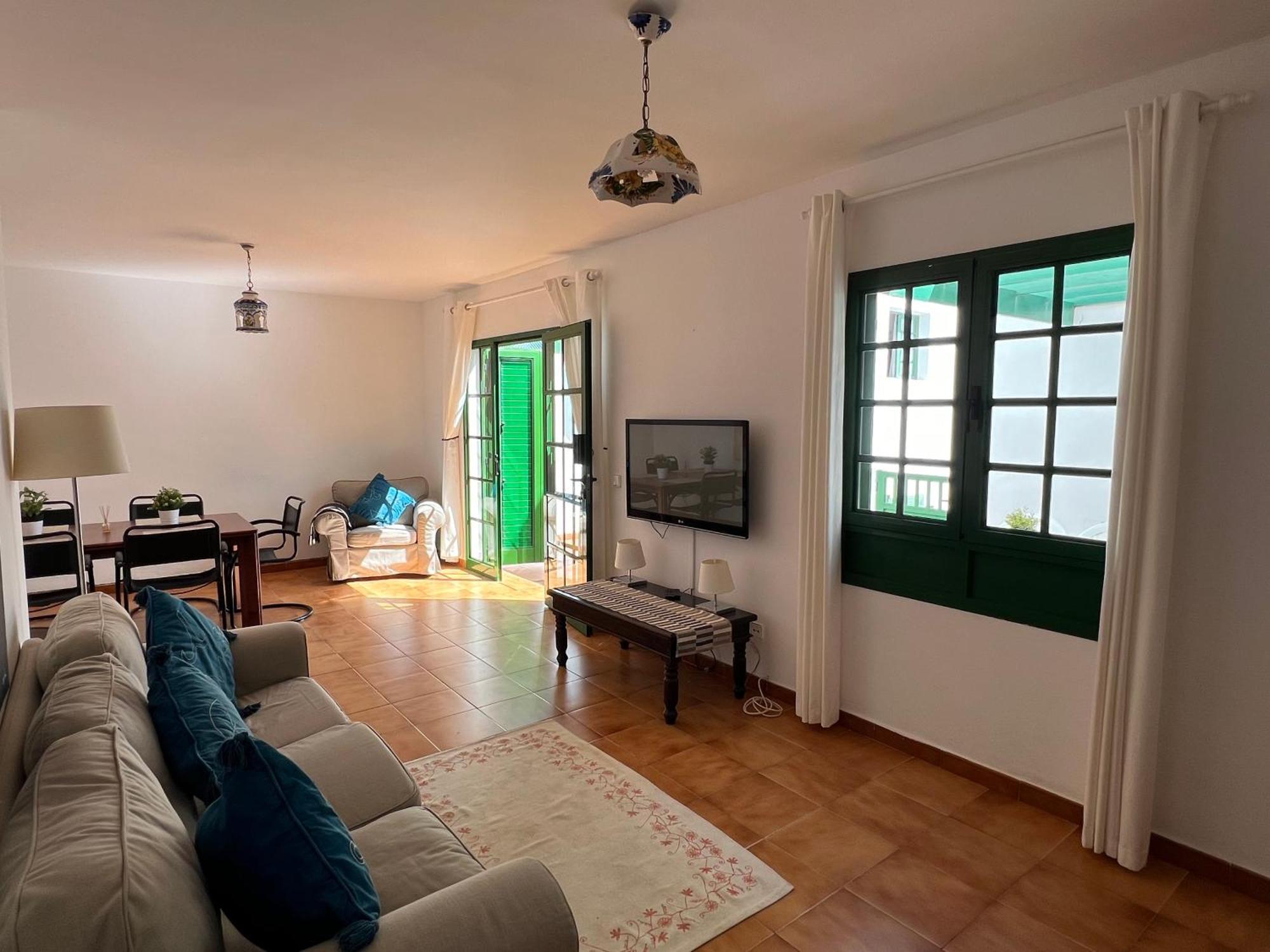Sonrisa - Spacious Two Bedroom